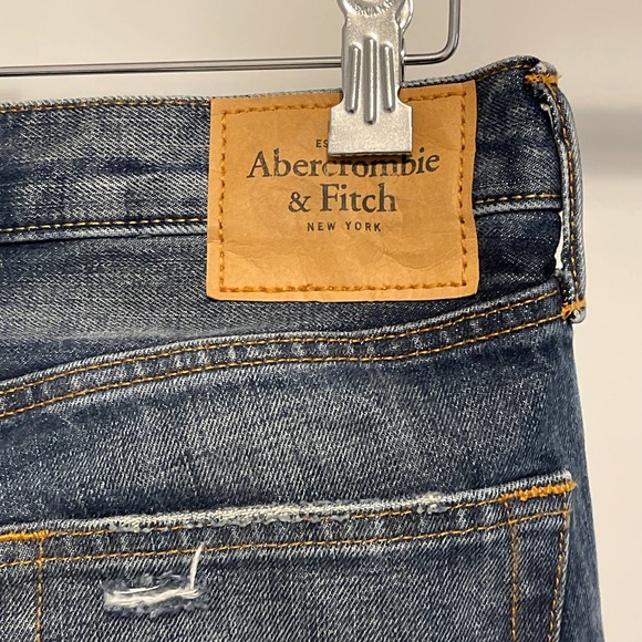 Abercrombie & Fitch Distressed Classic Taper Blue Jeans Size 29x30 Pre-owned - Picture 5 of 12